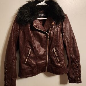 GUESS Faux Leather Moto Jacket w/ Detachable Faux Fur Collar – Burgundy – Size M